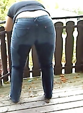 Pissing in jeans ...