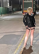 Fuck Toy Bikini Pics