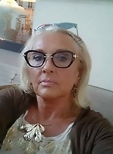 Sensual experienced cutie is giving blowjob