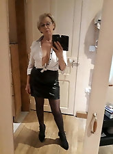 Yummy Mature YES PLEASE!